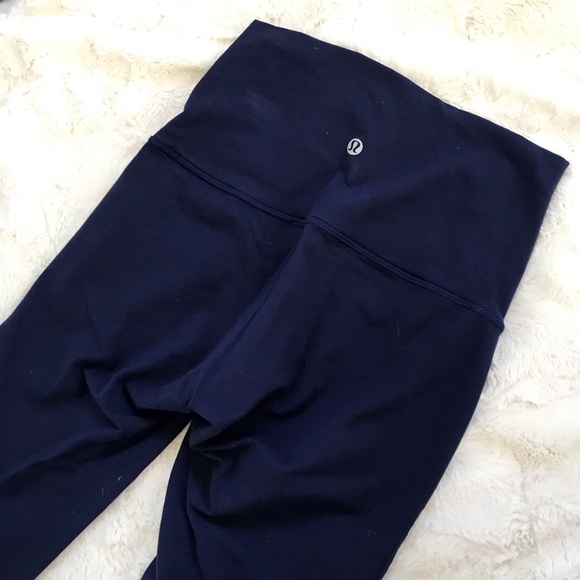 NWOT Lululemon high waisted leggings - Picture 3 of 3